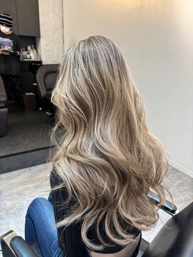 ブレンド 渋谷(BLend) 前髪ハイライトカラー似合わせカットウェーブミディアム