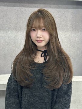 SSAW 柔らかロングレイヤー＋透明感ブラウンベージュ