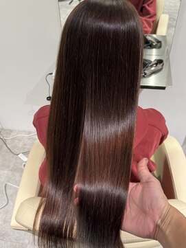 レヴリー(reverie) 艶髪暖色系カラー白髪ぼかしハイライト髪質改善カラー40代50代