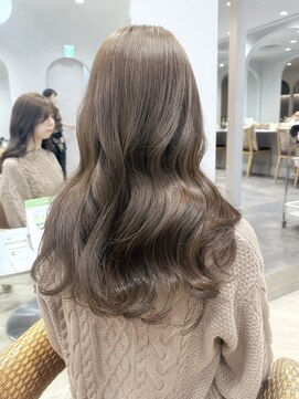 ティエラ 原宿 表参道(Tierra) 【関日葉里】透明感オリーブカラー