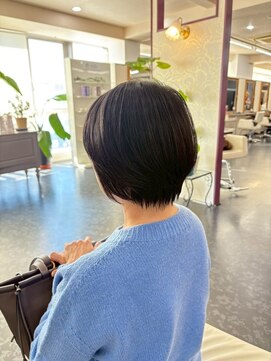 アイズ 渋沢(AIZU) ショート 白髪ぼかし カラー