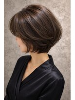 ヘアアンドデザイン ネイビー(Navy)&nbsp;大人ボブ