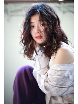 クロム(Chlom) Chlom ☆ ローレイヤー重めミディ TEL 0425125655