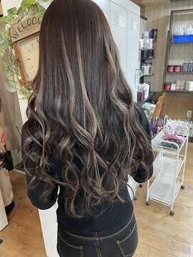 アンク クロス 関内店 ブリーチなしエクステでハイライト