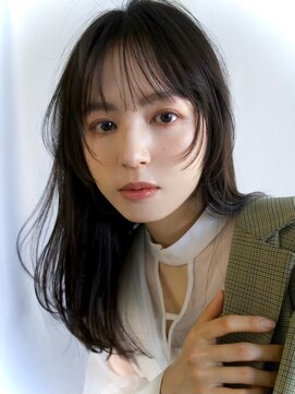 シア(SHEA gakugeidaigaku) ロングレイヤー/レイヤーカット/姫カットレイヤー/30代40代50代