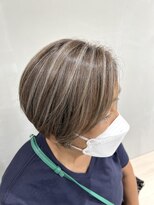 ヘアスペース リズム グリーン(Hair space Rizm green) 白髪ぼかしハイライトカラー