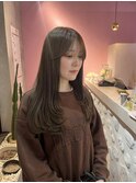 オリーブグレージュ