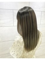 ループ(LOOP) バレイヤージュカラー