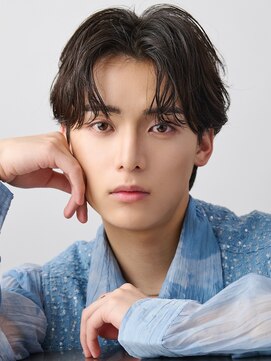 オーシャントーキョー サニー 原宿(OCEAN TOKYO Sunny) 韓国ヘアコンマバング韓国マッシュセンターパートフェザーパーマ