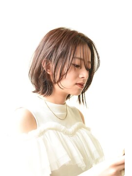 ヌーディー(NUDIE) 大人ナチュラルボブ