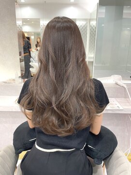 ジーナリア(Xena ria) 《袴田》レイヤーカット/ベージュ