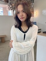 ヴィンスジオ 岐阜駅南(vince gio) オリーブベージュ/韓国くびれヘア