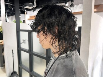アンドウェーブ 千葉船橋店(and wave.)の写真/くせ毛に悩むメンズ必見！毎朝のスタイリングを楽にする、あなたの髪のクセを生かしたヘアスタイルに。
