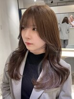 シェノン バイ アランスミシー 表参道(CHAINON by Alan smithee) くびれヘア くびれ巻き レイヤーカット 韓国ヘア オリーブカラー