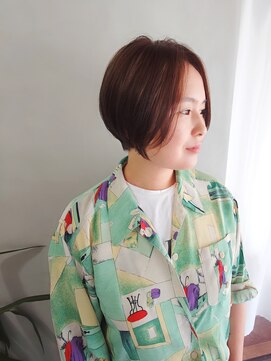ラトリエコンタン(L´atelier Content) 30代40代50代おすすめ スタイリッシュ丸みショート