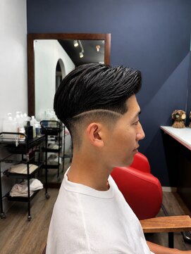 メンズグルーミングナンバーナイン(MEN'S GROOMING NUMBER NINE) 姫路フェードカット/姫路スキンフェード/【早田隼哉】