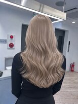 ルーブ トウキョウ(Loob. TOKYO) ショートボブハイトーンカラーミルクティーピンクタッセルボブ