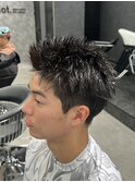 スパイキーショート
