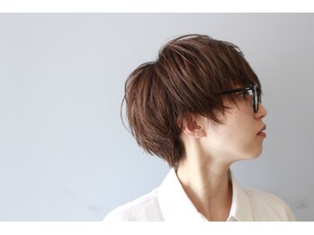 ハイク(HYKE)の写真/白髪ケアをカッコよく貴女らしく。四季を感じるHYKEカラー。BYKARTE/バイカルテ髪質改善も◎