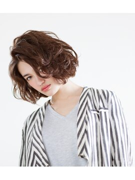 ビューティー シャレンド 20代30代インスタ人気♪暖色系フェミニンベージュ大人ボブパーマ