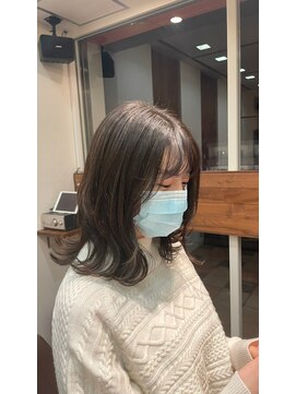 シェール(cher) 外ハネミディアム×透明感カラー【cher西宮北口：MAYA】