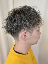 サロン ド ユー(サロン ド YOU) ツイストスパイラルパーマ×ハイライトカラー　MEN'S HAIR波巻き