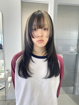 イリ(iLi) 【iLi】レイヤーカット/デザインカラー