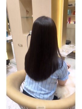 プアメリア 名古屋(Puamelia) ストレート×暗髪☆ロング