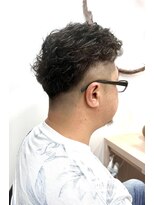 サロンドジョー(salon de joe)&nbsp;ツイストスパイラルパーマ極道パーマ刈り上げ　奥東巧真