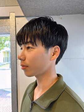 リスタ アンド リアン バイ リスタ(rista & RIAN by rista) ナチュラルツーブロックヘア