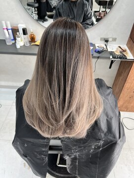 クリーム(CREAM) バレイヤージュ/シャドールーツ