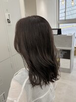 ナビバイケンジ(NaVI by KENJE) 【NaVI/伊藤】透明感のあるオリーブベージュ