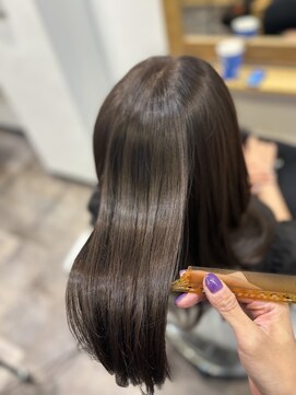 ゼン ネオ(Zen Neo) レイヤーカット/メテオカラー/グレージュ