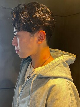 ディスイズバーバー(THIS IS BARBER) ラルフカール メンズパーマ 黒髪ショート カジュアル【札幌】