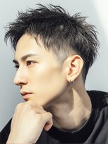 カットもパーマもイケメンパラダイス Men's天王寺 アップバング束感スパイキーショート