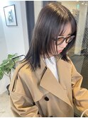 レイヤースタイル　ミディアム　グレージュ