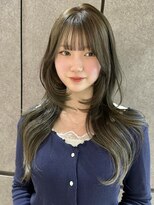 ロンドネートゥル 新潟(Lond naitre)&nbsp;新潟／髪質改善／オリーブベージュ／ミディアムレイヤー顔まわり