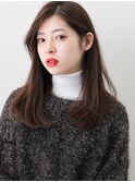 チョコレートブラウンとストレートのセミロング