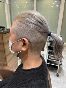 ブランシェ JR勝川駅前店 【人気上昇中】白髪ぼかしシルバーマンバンヘア★
