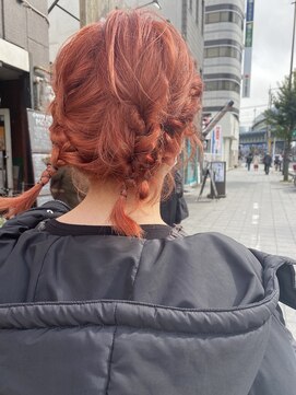 リーホリエ(Lee Horie) オレンジカラー×ニュアンスアレンジ