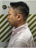 大人の刈り上げスタイル