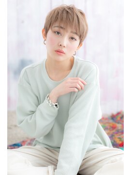 ミック 日暮里店(miq) 3Dハイライトプラチナベージュ★束感ショートマッシュb1