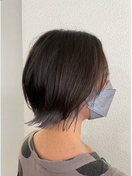 グリー ヘアープロデュース(Gree hair produce) 【Gree小川真由美】インナーカラー*シルバーアッシュ*ショート