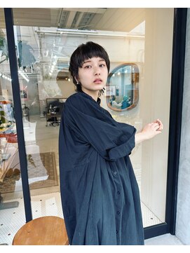 ヒュージ 三軒茶屋(huge) ハンサムショート