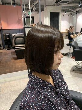 リーオオサカ(Lee Osaka) ボブヘア