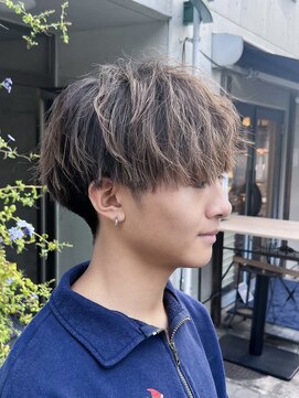 オムファミーユラグ(homme, famille raugh) 刈り上げマッシュ