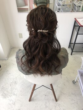 ヘアセットサロン クリアリティ(clarity) サイドまとめハーフアップ