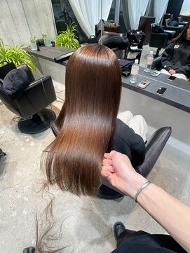 ボンズサロン オモテサンドウ(BONDZSALON OMOTESANDO) 艶カラー×髪質改善カラー美髪カラー【東京表参道/原宿】