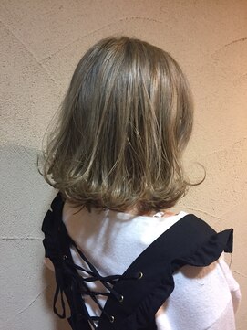 アンソレイユ ヘアー ガーデン(ensoleille hair garden) 外ハネBOB