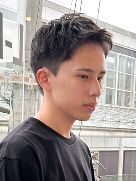 エルマーク 枚方(L-MARK) アップバングツーブロックバーバーフェードツイストメッシュ